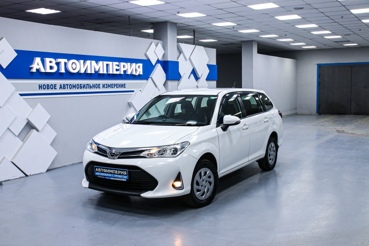 Toyota Corolla Fielder 0