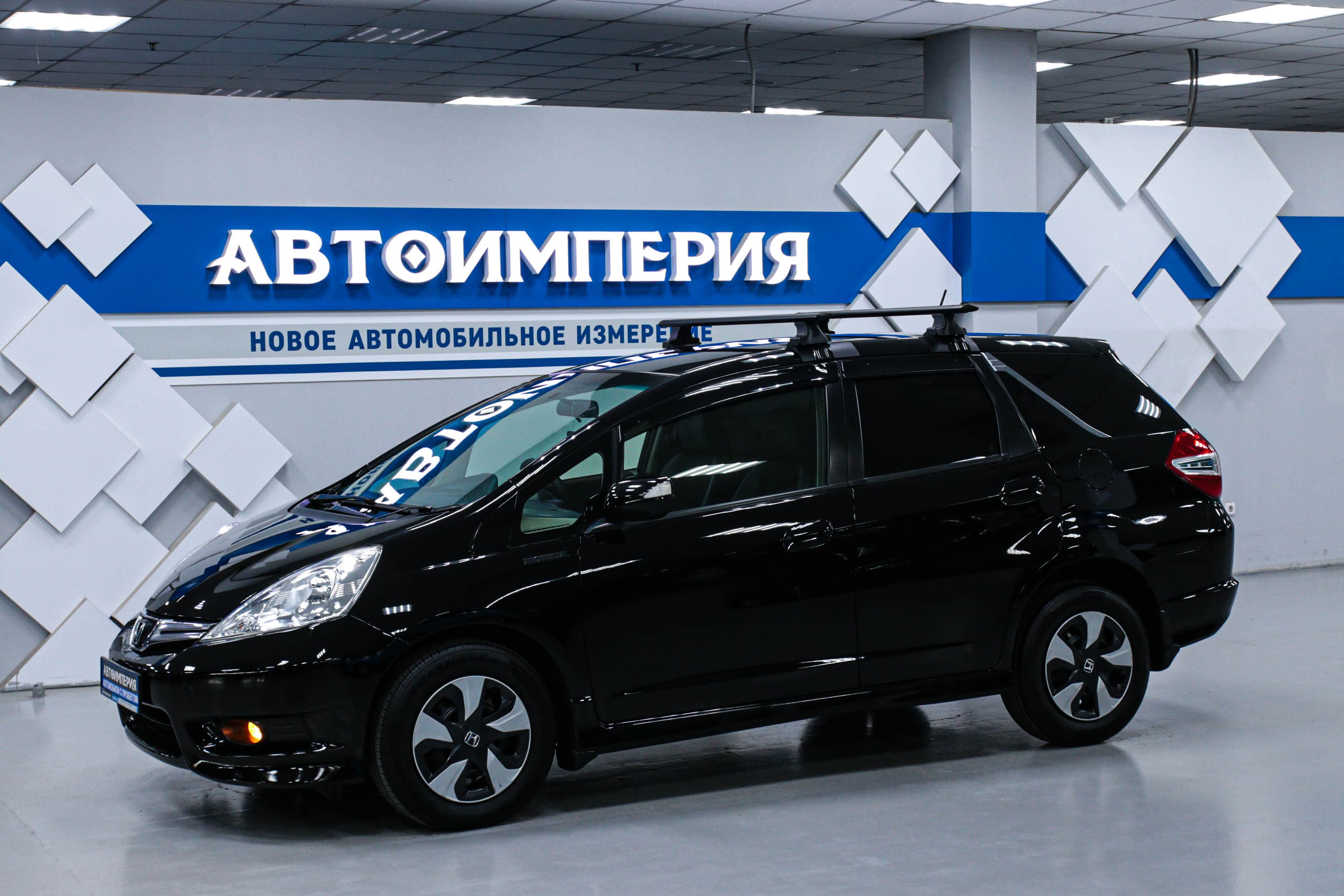 Honda Fit Shuttle 0