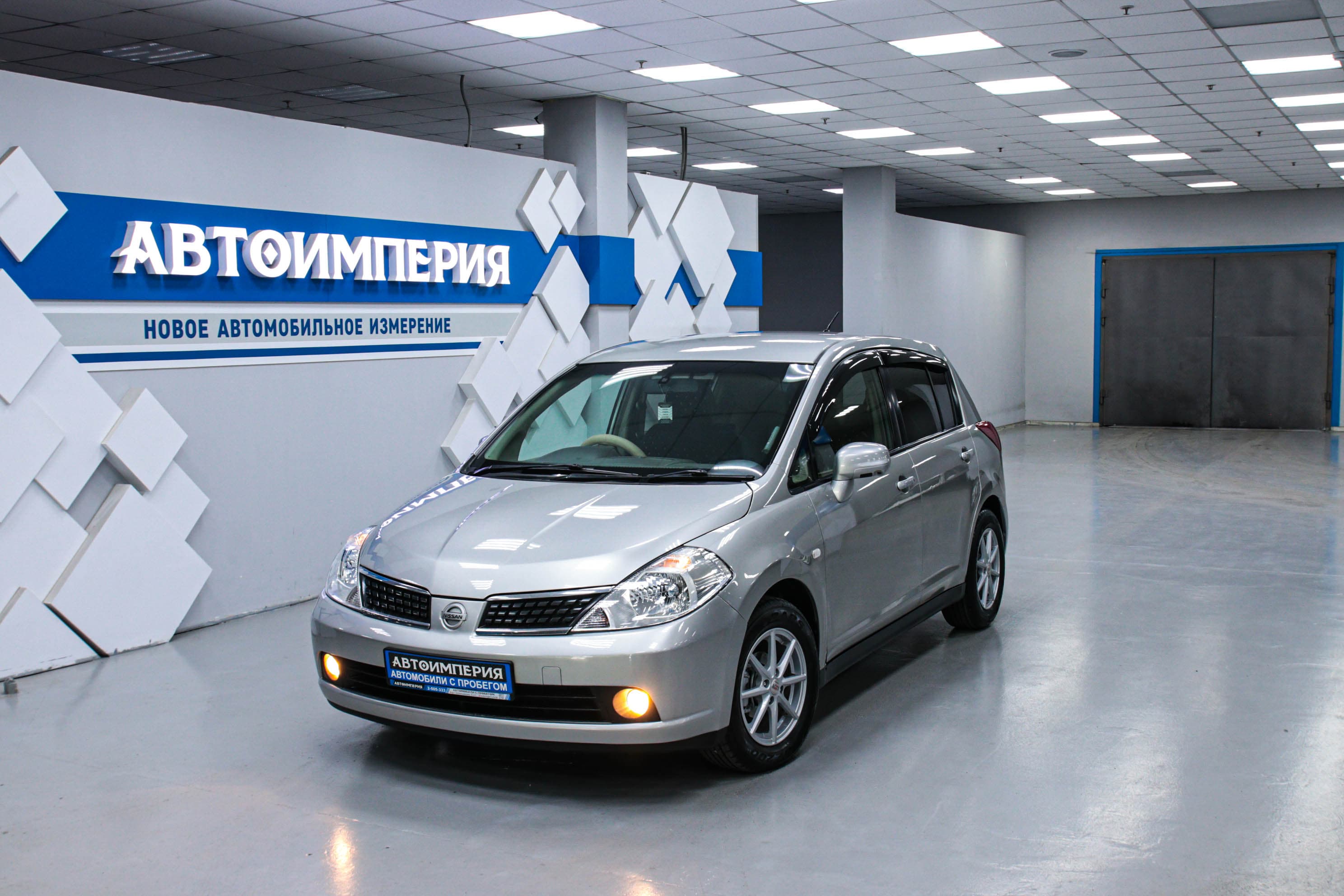 Nissan Tiida 0