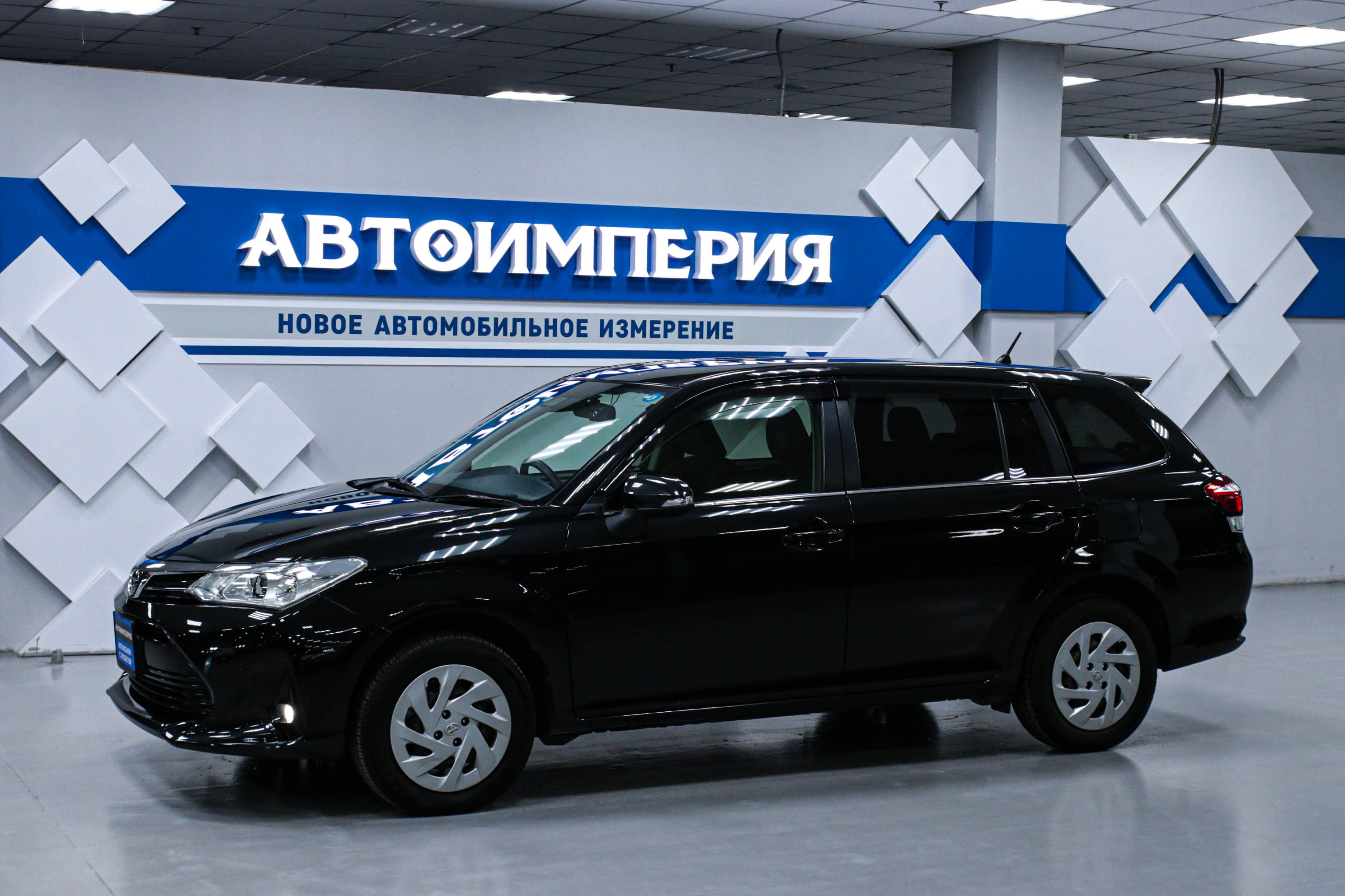 Toyota Corolla Fielder 0